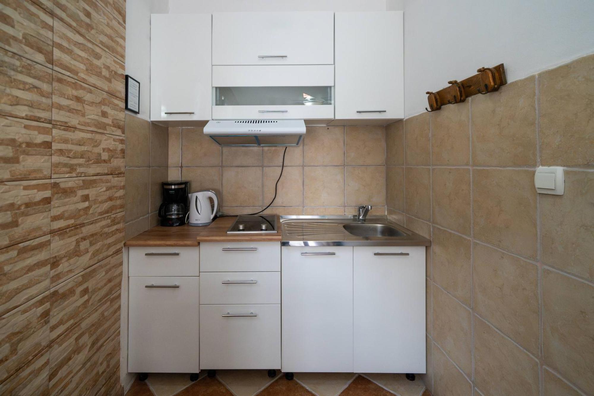 Apartments Vukovic Котор Екстер'єр фото
